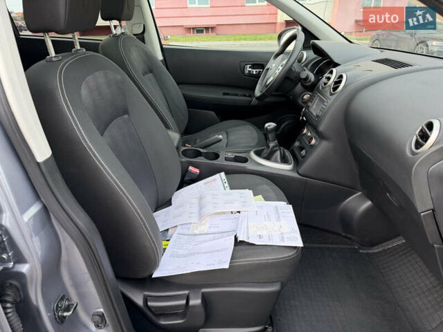 Сірий Ніссан Кашкай, об'ємом двигуна 1.6 л та пробігом 185 тис. км за 11799 $, фото 70 на Automoto.ua