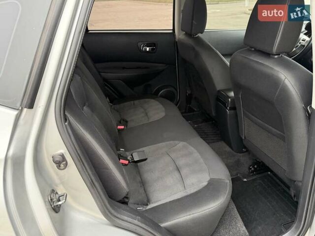 Серый Ниссан Кашкай, объемом двигателя 2 л и пробегом 135 тыс. км за 10500 $, фото 16 на Automoto.ua