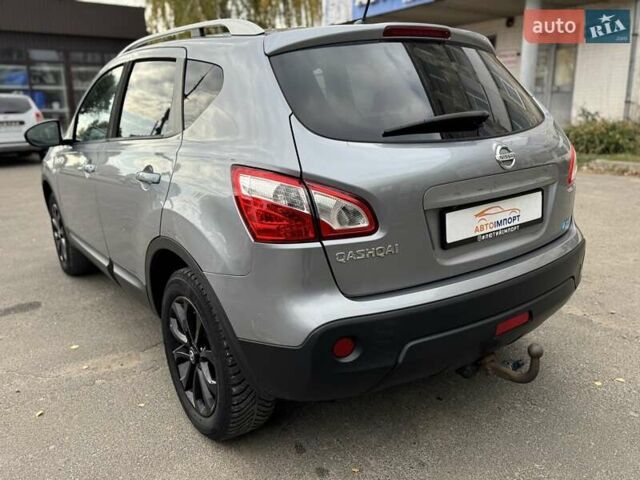 Серый Ниссан Кашкай, объемом двигателя 0 л и пробегом 232 тыс. км за 12200 $, фото 13 на Automoto.ua