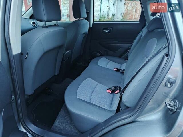 Сірий Ніссан Кашкай, об'ємом двигуна 1.5 л та пробігом 225 тис. км за 9500 $, фото 26 на Automoto.ua