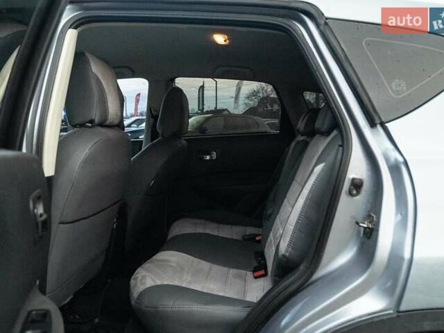 Серый Ниссан Кашкай, объемом двигателя 1.46 л и пробегом 324 тыс. км за 10500 $, фото 26 на Automoto.ua