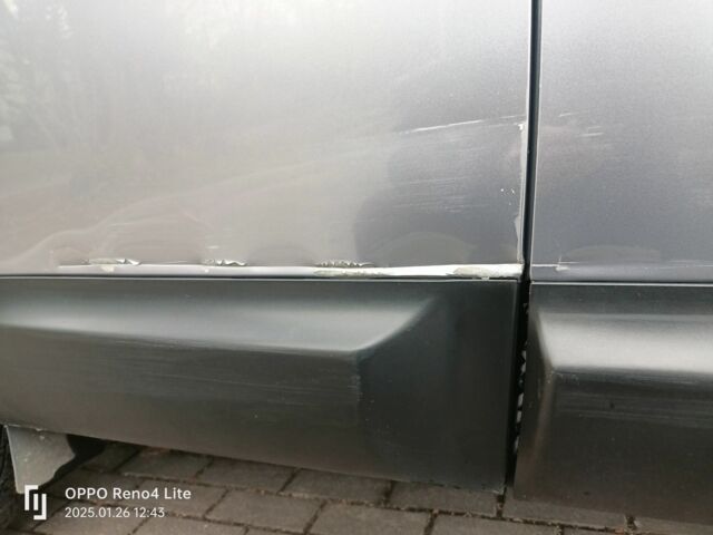 Серый Ниссан Кашкай, объемом двигателя 1.46 л и пробегом 200 тыс. км за 11065 $, фото 15 на Automoto.ua