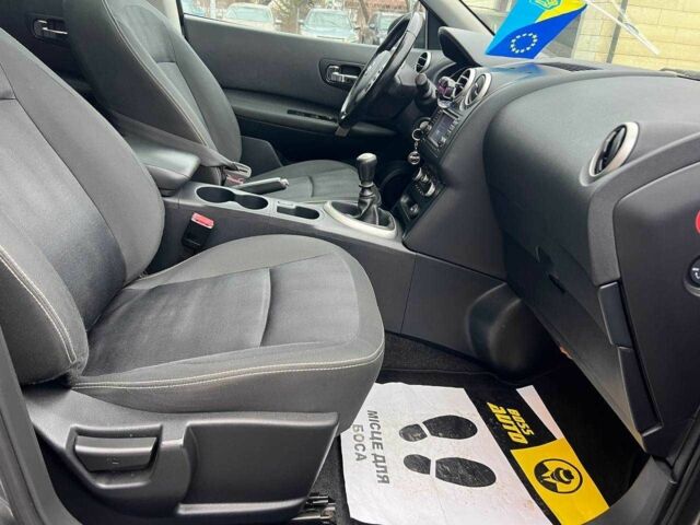 Серый Ниссан Кашкай, объемом двигателя 2 л и пробегом 260 тыс. км за 11500 $, фото 17 на Automoto.ua