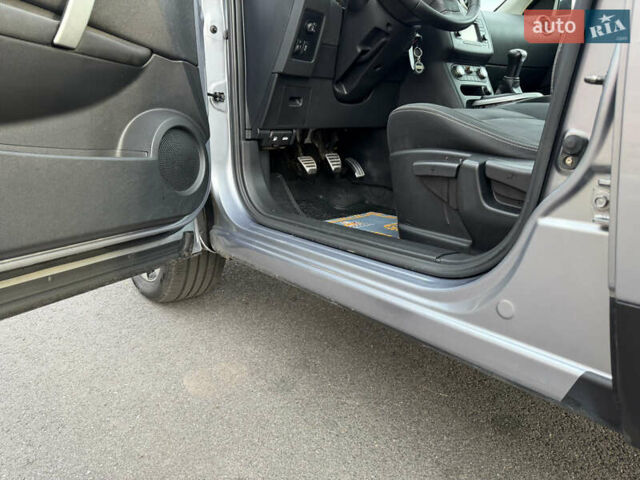 Сірий Ніссан Кашкай, об'ємом двигуна 1.6 л та пробігом 185 тис. км за 11799 $, фото 41 на Automoto.ua