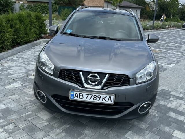 Серый Ниссан Кашкай, объемом двигателя 1.5 л и пробегом 270 тыс. км за 10999 $, фото 3 на Automoto.ua