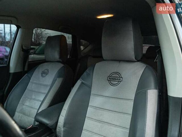 Серый Ниссан Кашкай, объемом двигателя 1.46 л и пробегом 324 тыс. км за 10500 $, фото 25 на Automoto.ua