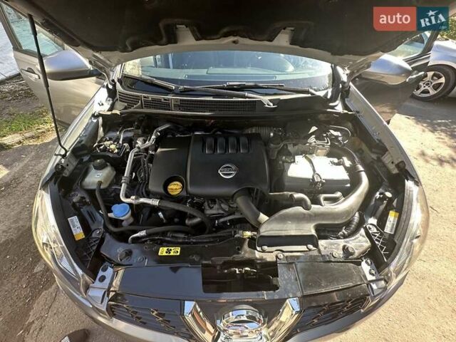 Сірий Ніссан Кашкай, об'ємом двигуна 2 л та пробігом 205 тис. км за 11500 $, фото 7 на Automoto.ua