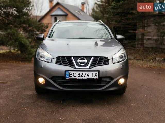 Сірий Ніссан Кашкай, об'ємом двигуна 1.46 л та пробігом 250 тис. км за 9666 $, фото 6 на Automoto.ua