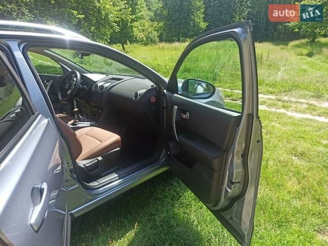 Серый Ниссан Кашкай, объемом двигателя 1.5 л и пробегом 256 тыс. км за 12350 $, фото 30 на Automoto.ua
