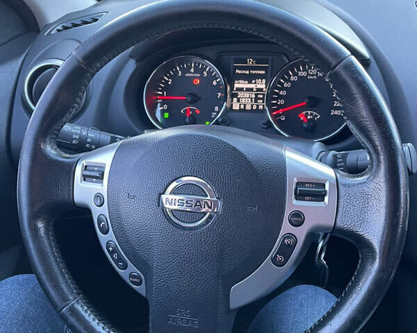 Сірий Ніссан Кашкай, об'ємом двигуна 2 л та пробігом 200 тис. км за 10450 $, фото 28 на Automoto.ua