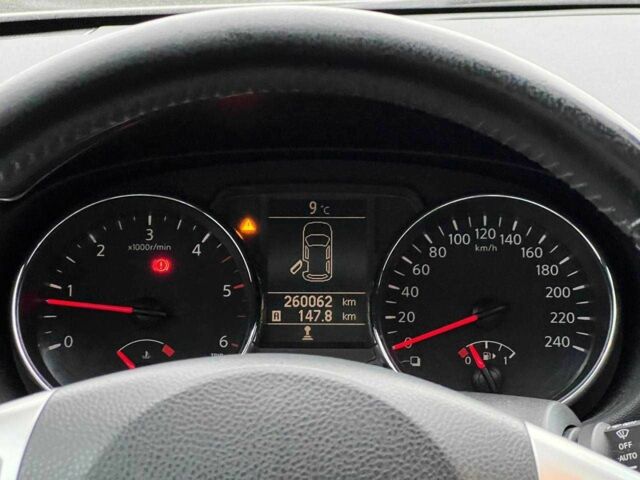 Серый Ниссан Кашкай, объемом двигателя 2 л и пробегом 260 тыс. км за 11500 $, фото 15 на Automoto.ua