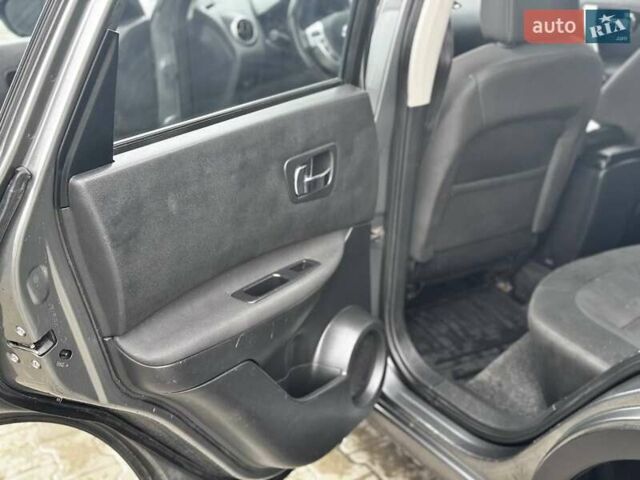 Серый Ниссан Кашкай, объемом двигателя 1.6 л и пробегом 231 тыс. км за 8999 $, фото 6 на Automoto.ua