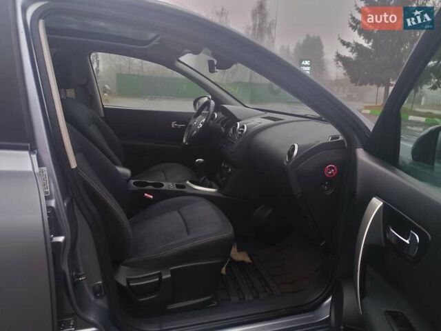 Серый Ниссан Кашкай, объемом двигателя 1.6 л и пробегом 213 тыс. км за 9950 $, фото 44 на Automoto.ua