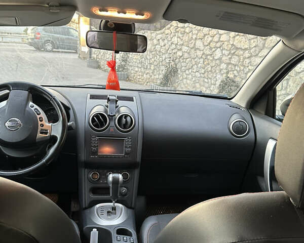 Серый Ниссан Кашкай, объемом двигателя 2 л и пробегом 95 тыс. км за 11300 $, фото 11 на Automoto.ua