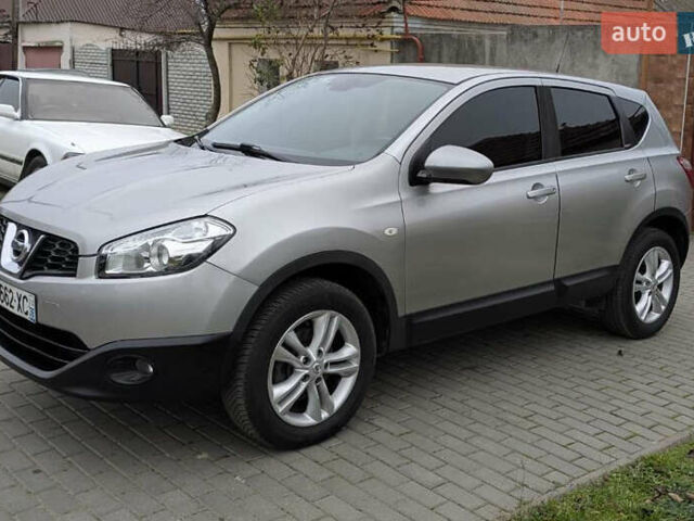 Серый Ниссан Кашкай, объемом двигателя 1.5 л и пробегом 231 тыс. км за 10500 $, фото 7 на Automoto.ua