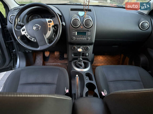 Сірий Ніссан Кашкай, об'ємом двигуна 1.5 л та пробігом 228 тис. км за 10500 $, фото 9 на Automoto.ua