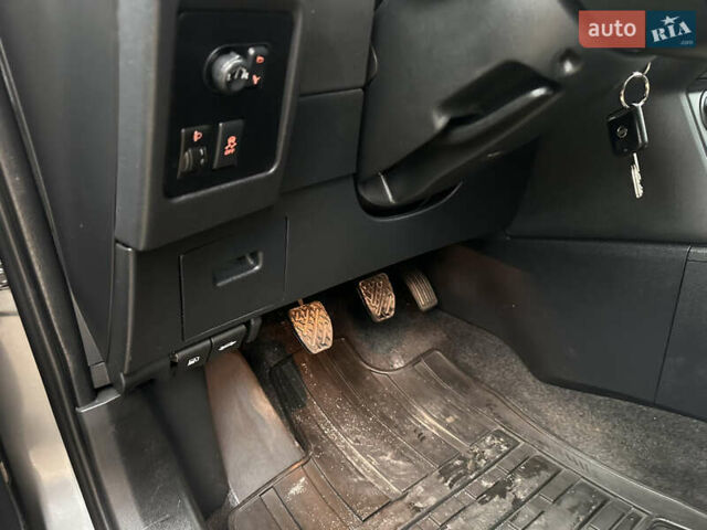 Сірий Ніссан Кашкай, об'ємом двигуна 0 л та пробігом 230 тис. км за 9900 $, фото 47 на Automoto.ua