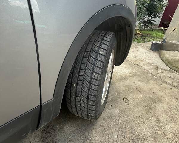 Серый Ниссан Кашкай, объемом двигателя 1.5 л и пробегом 234 тыс. км за 9200 $, фото 4 на Automoto.ua