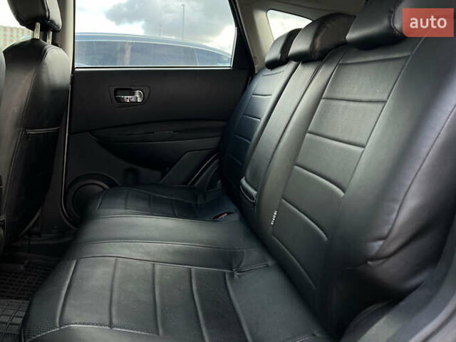 Серый Ниссан Кашкай, объемом двигателя 2 л и пробегом 150 тыс. км за 9999 $, фото 18 на Automoto.ua