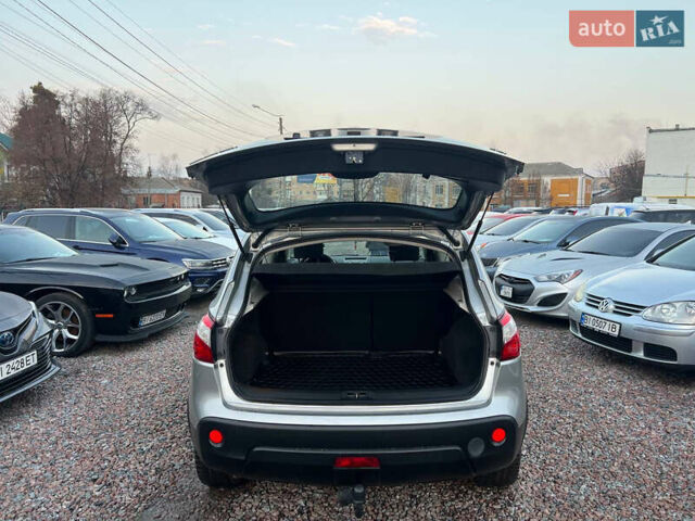 Серый Ниссан Кашкай, объемом двигателя 1.5 л и пробегом 216 тыс. км за 10500 $, фото 19 на Automoto.ua