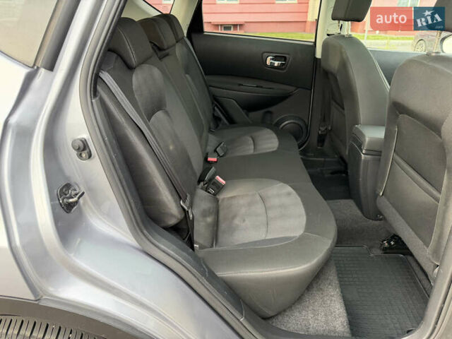 Сірий Ніссан Кашкай, об'ємом двигуна 1.6 л та пробігом 185 тис. км за 11799 $, фото 66 на Automoto.ua