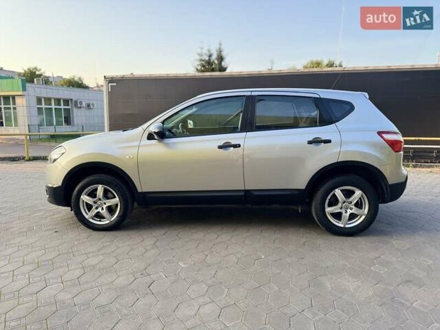 Серый Ниссан Кашкай, объемом двигателя 1.5 л и пробегом 279 тыс. км за 9300 $, фото 6 на Automoto.ua