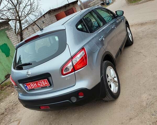 Серый Ниссан Кашкай, объемом двигателя 1.5 л и пробегом 192 тыс. км за 10200 $, фото 9 на Automoto.ua