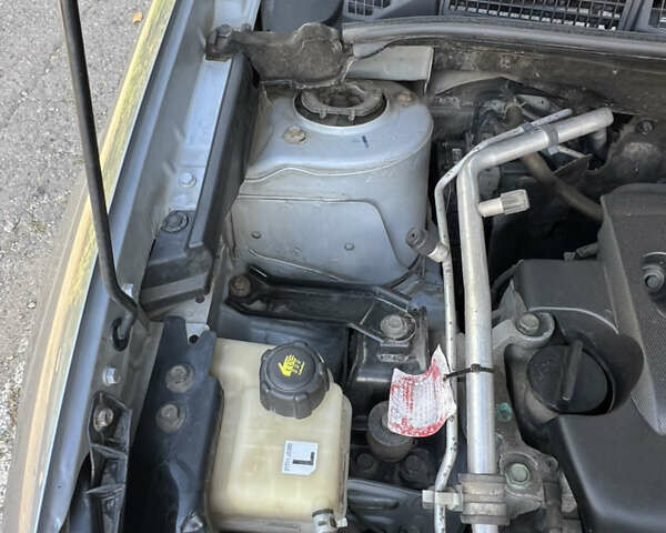 Серый Ниссан Кашкай, объемом двигателя 1.99 л и пробегом 148 тыс. км за 11500 $, фото 19 на Automoto.ua