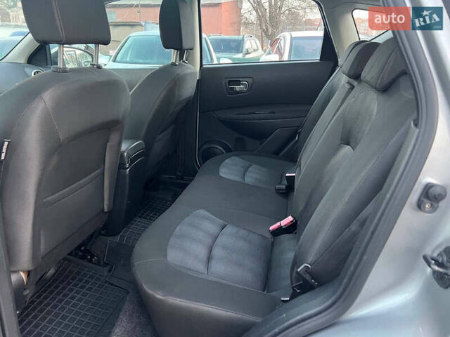 Серый Ниссан Кашкай, объемом двигателя 1.5 л и пробегом 216 тыс. км за 10500 $, фото 16 на Automoto.ua