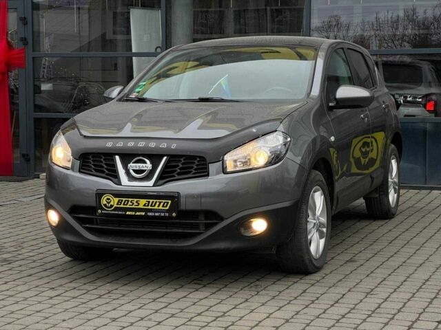 Серый Ниссан Кашкай, объемом двигателя 2 л и пробегом 260 тыс. км за 11500 $, фото 2 на Automoto.ua