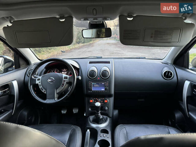 Серый Ниссан Кашкай, объемом двигателя 2 л и пробегом 242 тыс. км за 12550 $, фото 30 на Automoto.ua