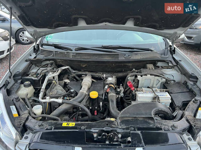 Серый Ниссан Кашкай, объемом двигателя 1.5 л и пробегом 216 тыс. км за 10500 $, фото 22 на Automoto.ua
