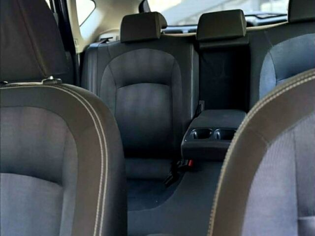 Сірий Ніссан Кашкай, об'ємом двигуна 1.5 л та пробігом 164 тис. км за 10200 $, фото 4 на Automoto.ua