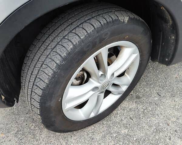 Серый Ниссан Кашкай, объемом двигателя 1.5 л и пробегом 230 тыс. км за 10450 $, фото 26 на Automoto.ua