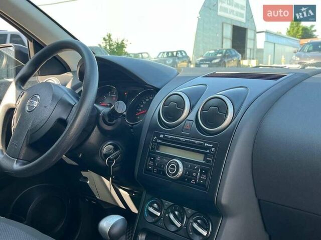 Серый Ниссан Кашкай, объемом двигателя 1.6 л и пробегом 144 тыс. км за 10990 $, фото 16 на Automoto.ua