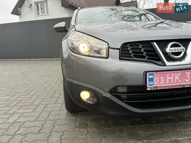 Серый Ниссан Кашкай, объемом двигателя 2 л и пробегом 252 тыс. км за 10300 $, фото 31 на Automoto.ua