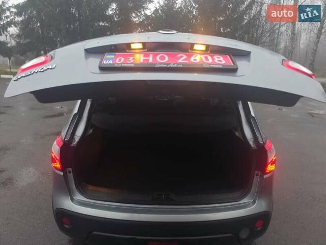 Серый Ниссан Кашкай, объемом двигателя 1.6 л и пробегом 213 тыс. км за 9950 $, фото 37 на Automoto.ua