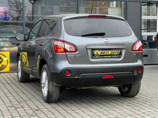 Серый Ниссан Кашкай, объемом двигателя 2 л и пробегом 260 тыс. км за 11500 $, фото 4 на Automoto.ua