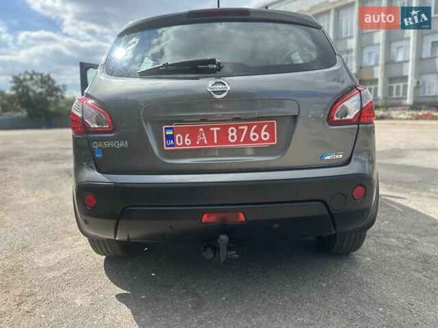 Серый Ниссан Кашкай, объемом двигателя 1.5 л и пробегом 230 тыс. км за 9900 $, фото 21 на Automoto.ua