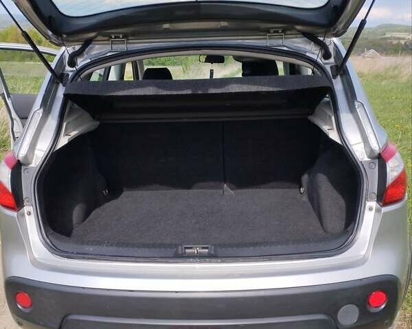 Сірий Ніссан Кашкай, об'ємом двигуна 1.5 л та пробігом 230 тис. км за 9900 $, фото 7 на Automoto.ua