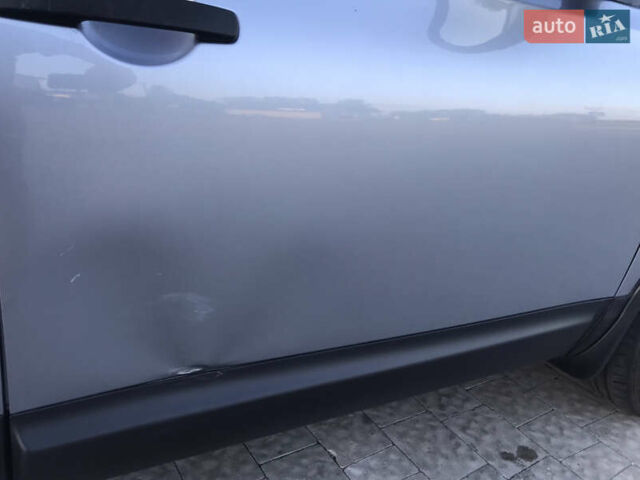 Серый Ниссан Кашкай, объемом двигателя 1.6 л и пробегом 285 тыс. км за 7999 $, фото 11 на Automoto.ua