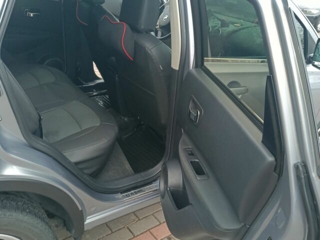 Серый Ниссан Кашкай, объемом двигателя 1.46 л и пробегом 200 тыс. км за 11065 $, фото 5 на Automoto.ua