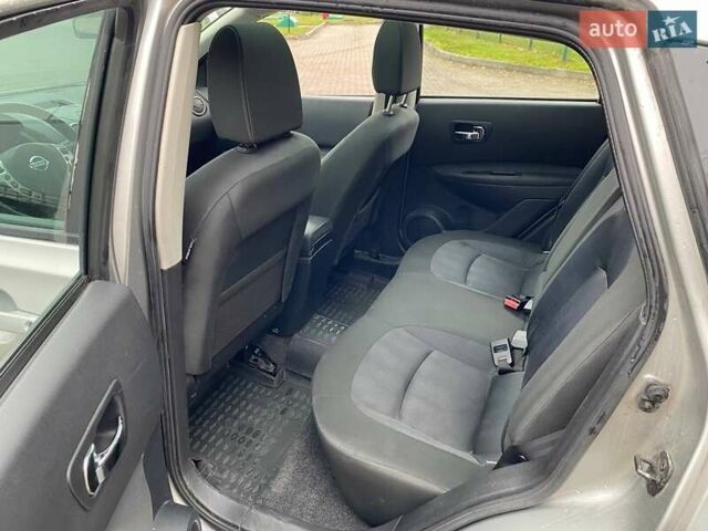 Серый Ниссан Кашкай, объемом двигателя 1.6 л и пробегом 225 тыс. км за 9650 $, фото 27 на Automoto.ua