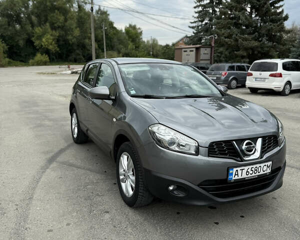 Сірий Ніссан Кашкай, об'ємом двигуна 1.5 л та пробігом 228 тис. км за 10500 $, фото 7 на Automoto.ua