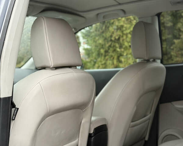 Серый Ниссан Кашкай, объемом двигателя 2 л и пробегом 253 тыс. км за 11750 $, фото 68 на Automoto.ua