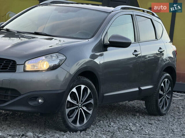 Сірий Ніссан Кашкай, об'ємом двигуна 1.6 л та пробігом 250 тис. км за 10700 $, фото 12 на Automoto.ua