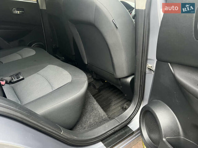 Сірий Ніссан Кашкай, об'ємом двигуна 2 л та пробігом 142 тис. км за 9750 $, фото 45 на Automoto.ua