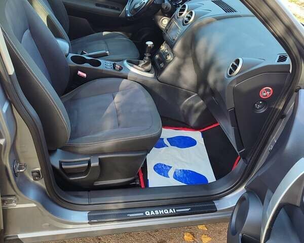 Ніссан Кашкай 2011 у Запоріжжя на Automoto.ua Сірий Ніссан Кашкай, об'ємом двигуна 1.5 л та пробігом 192 тис. км за 10600 $, фото 18 на Automoto.ua