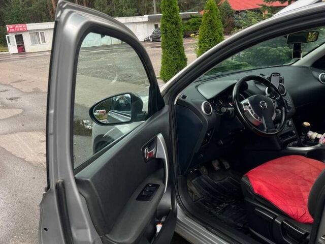 Сірий Ніссан Кашкай, об'ємом двигуна 1.5 л та пробігом 205 тис. км за 10000 $, фото 6 на Automoto.ua