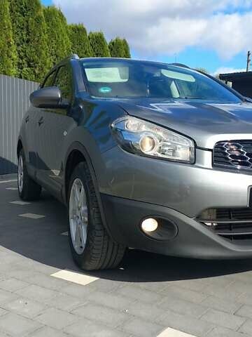 Серый Ниссан Кашкай, объемом двигателя 2 л и пробегом 250 тыс. км за 10800 $, фото 14 на Automoto.ua